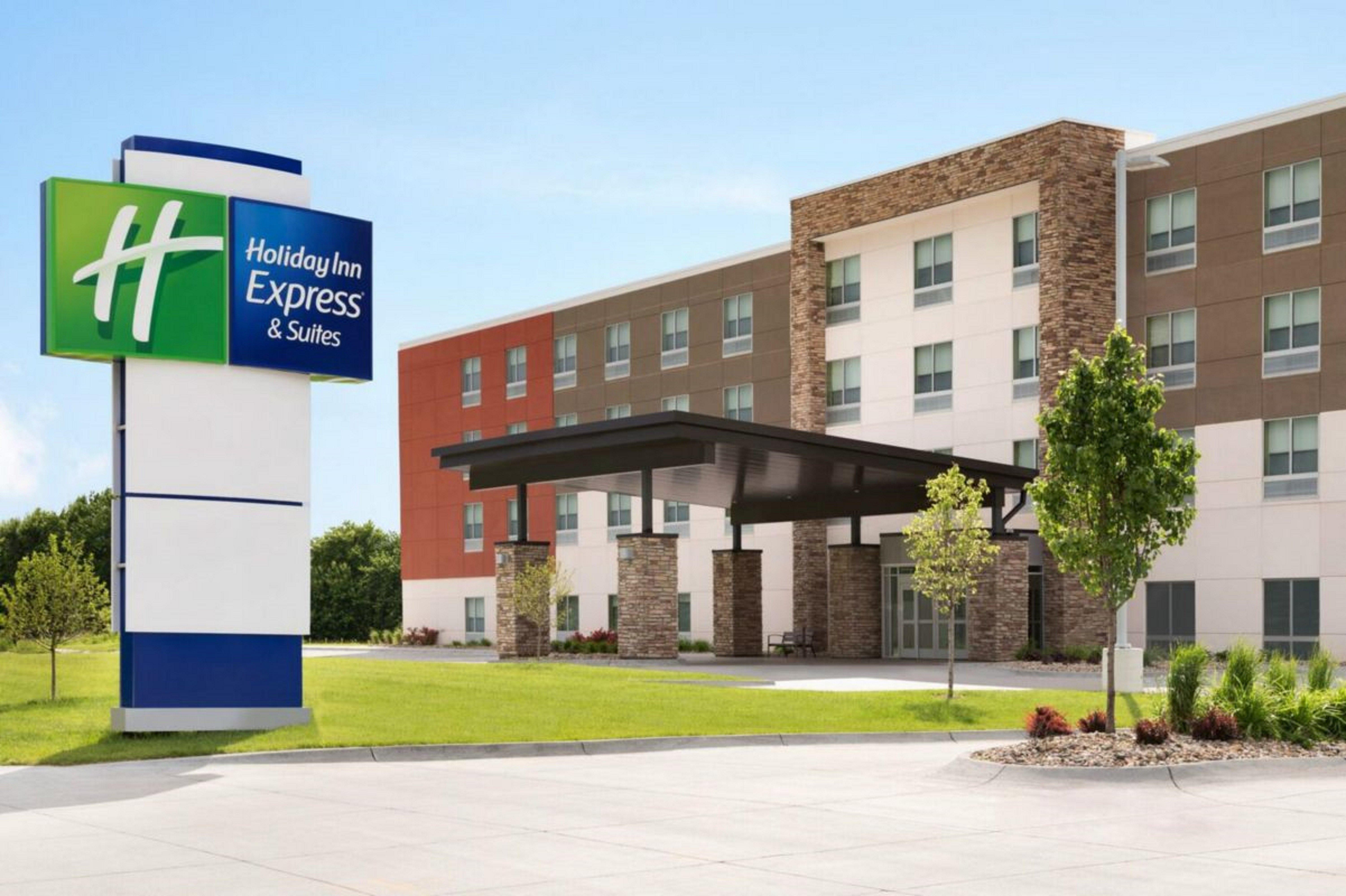 Holiday Inn Express & Suites Houston - North I45 Spring, An Ihg Hotel Exterior photo